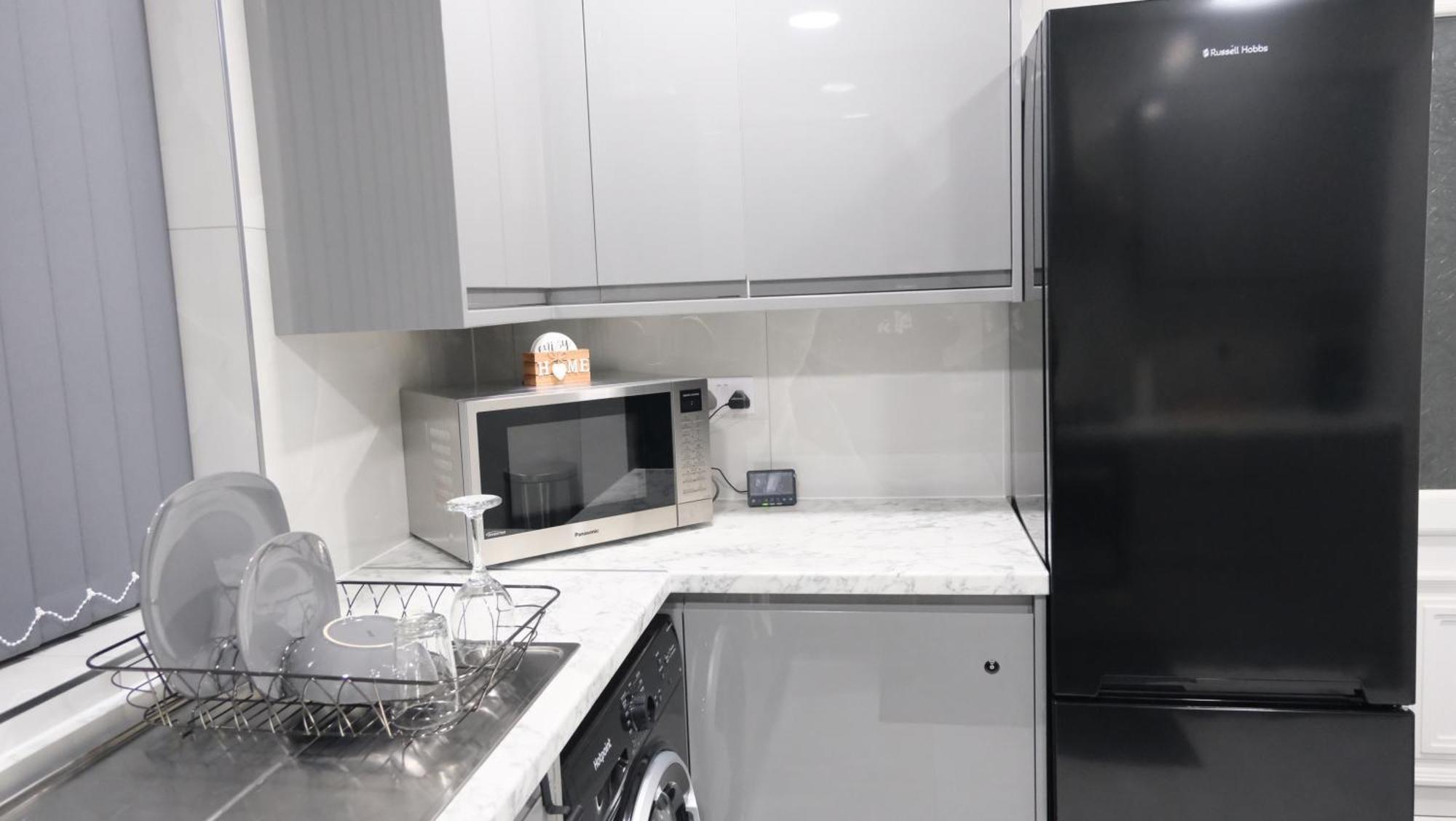 Modernized Three Bedroom House Near City Stadium, Attractions, City Centre - Sky N Netflix - Convenient Transport Manchester Eksteriør bilde